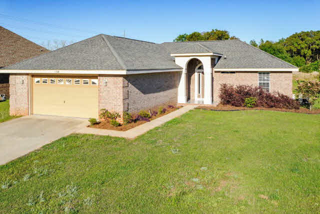 1308 Thames Drive Foley, AL 36535 - Photo 1 of 15