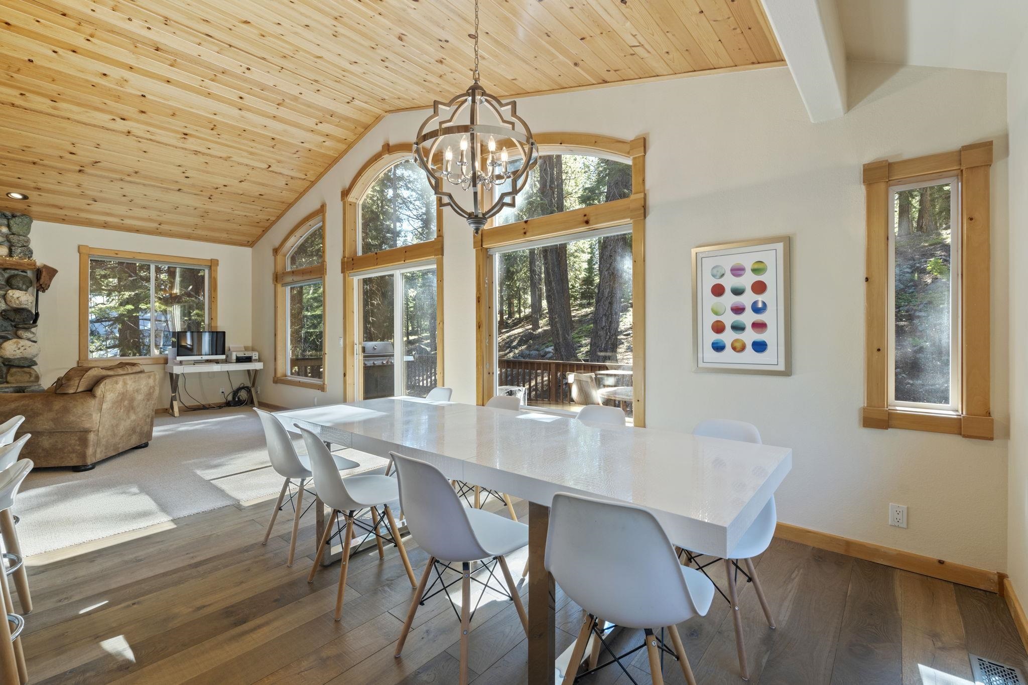 11852 Brookstone Drive Truckee, CA 96161 - Photo 9 of 20