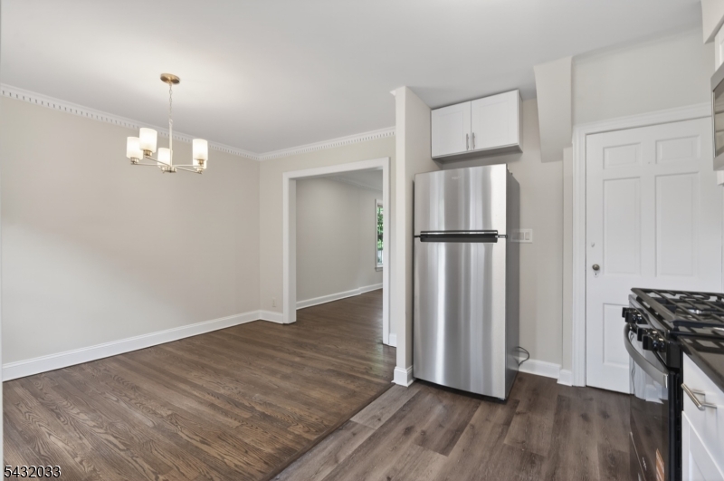 180 Summit Avenue, Unit F Summit, NJ 07901 - Photo 4 of 15