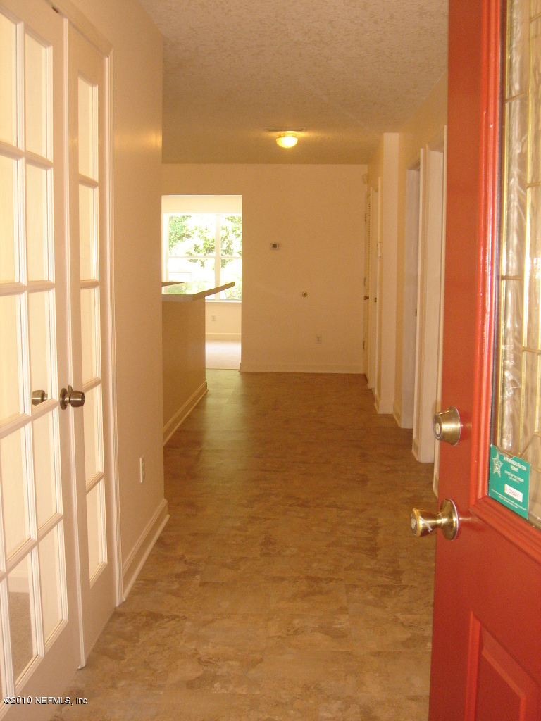 3472 Russell Road Green Cove Springs, FL 32043 - Photo 7 of 42 Front Door Hall entry