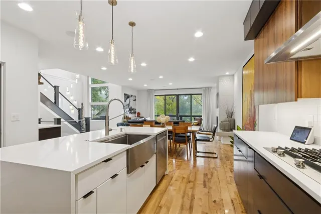 $1,150,000 | 1913 West 48th Street, Westwood, KS 66205