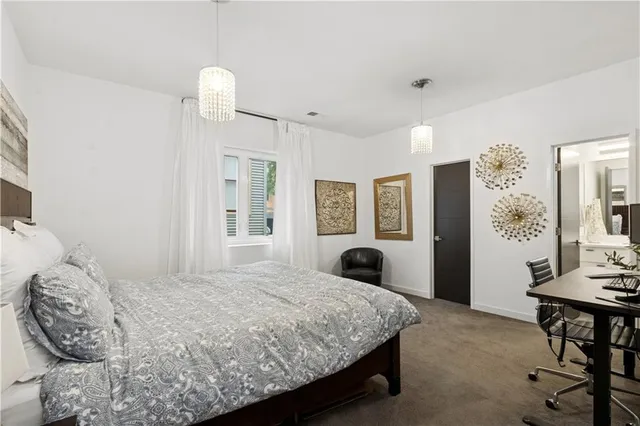 $1,150,000 | 1913 West 48th Street, Westwood, KS 66205