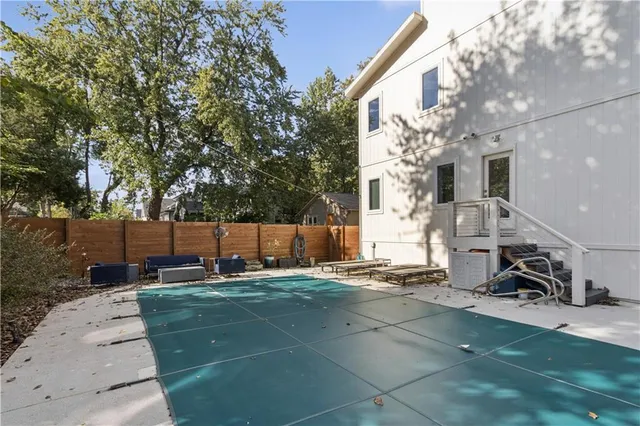 $1,150,000 | 1913 West 48th Street, Westwood, KS 66205