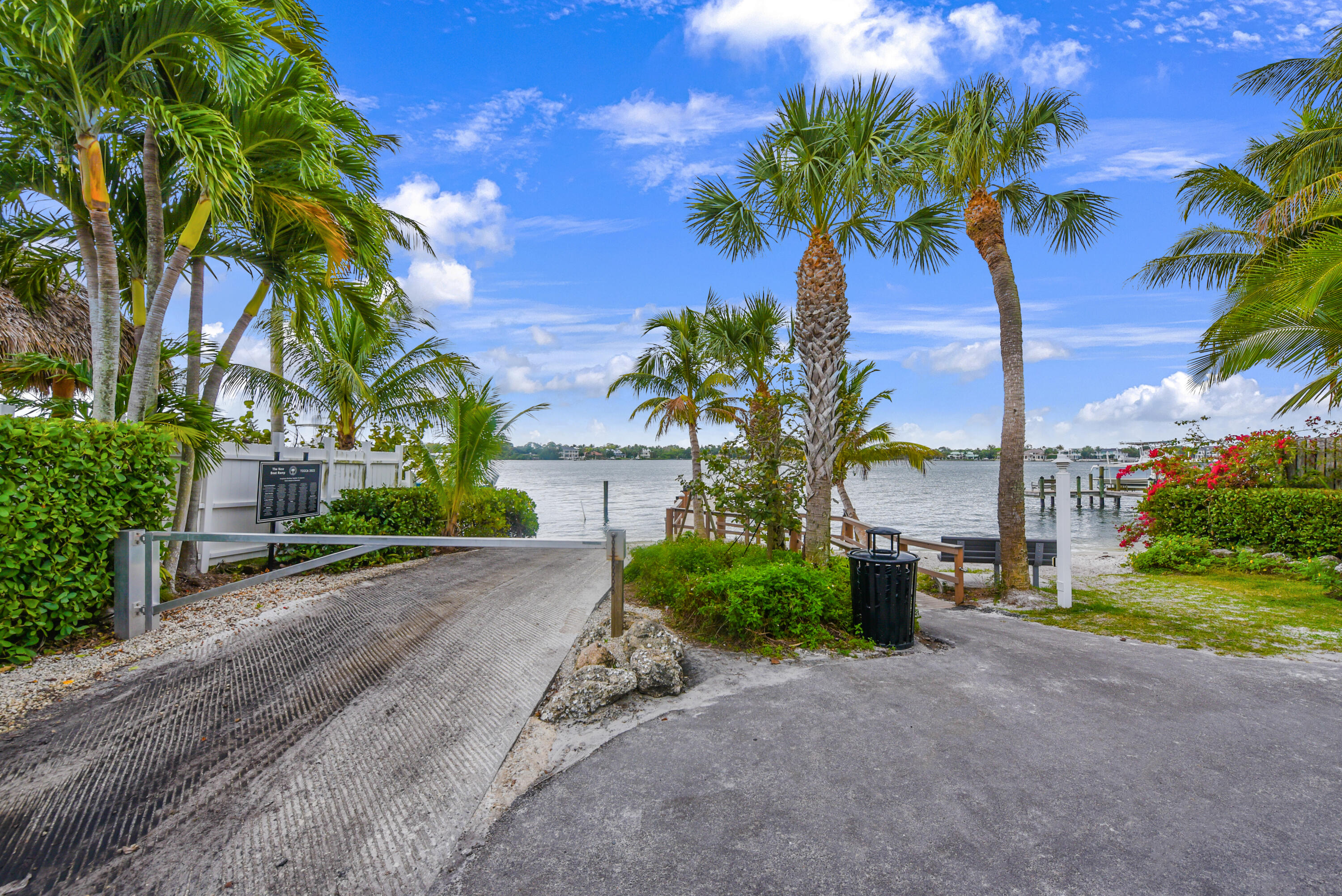 324 River Drive Tequesta, FL 33469 - Photo 5 of 28 Community Boat Ramp