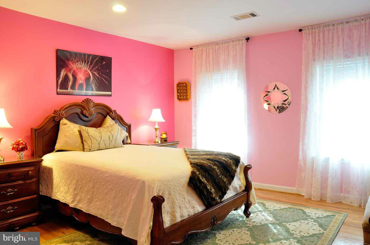 2009 Sullivan Lane Silver Spring, MD 20906 - Photo 14 of 30 Bedroom 1