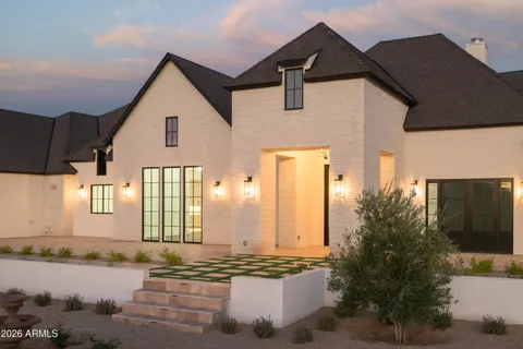 $6,250,000 | 10229 North 64th Street, Paradise Valley, AZ 85253