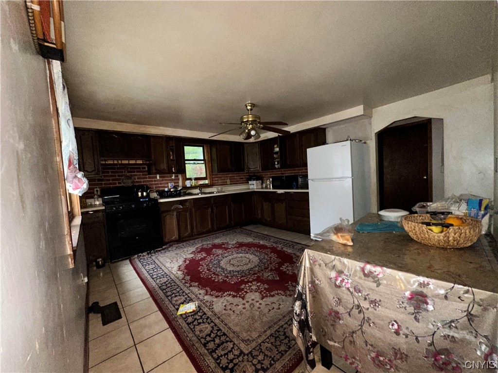 417 Kirkpatrick Street Syracuse, NY 13208 - Photo 2 of 13