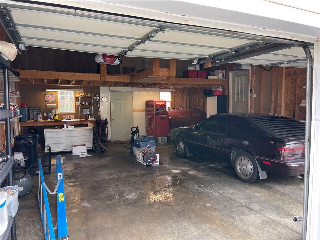 168 Big Rock Road Berlin, PA 15530 - Photo 24 of 25 a car parked in garage