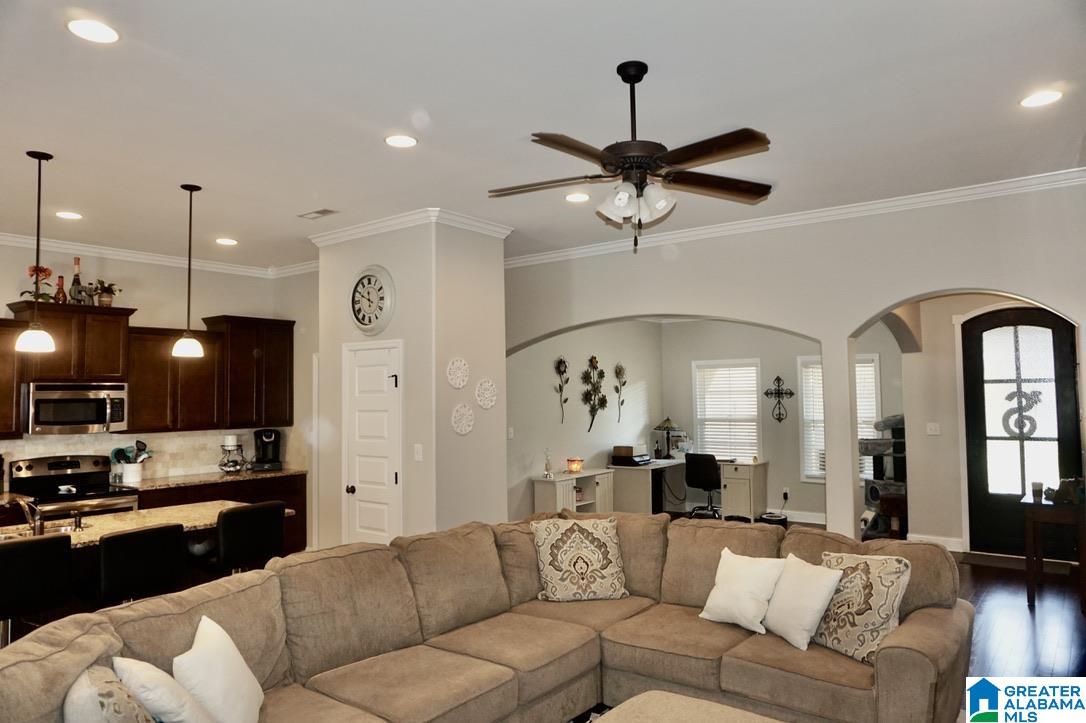 1613 Hartwig Lane Southwest Cullman, AL 35055 - Photo 8 of 50