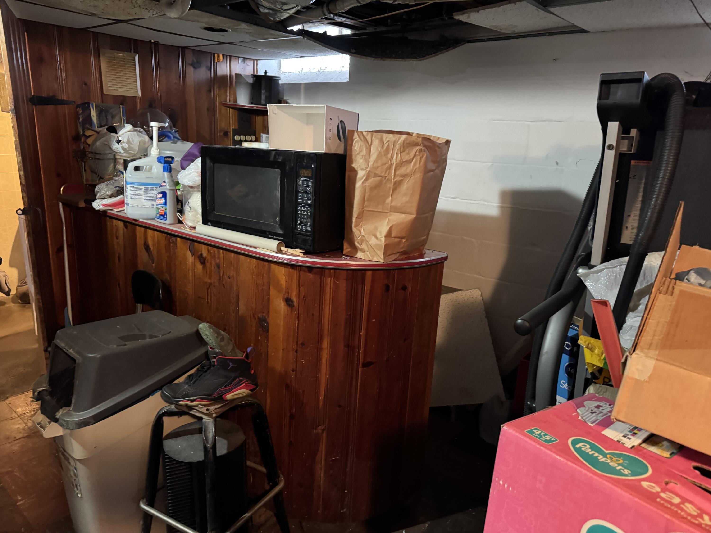 9922 Yorkshire Road Detroit, MI 48224 - Photo 12 of 15 IMG_9219