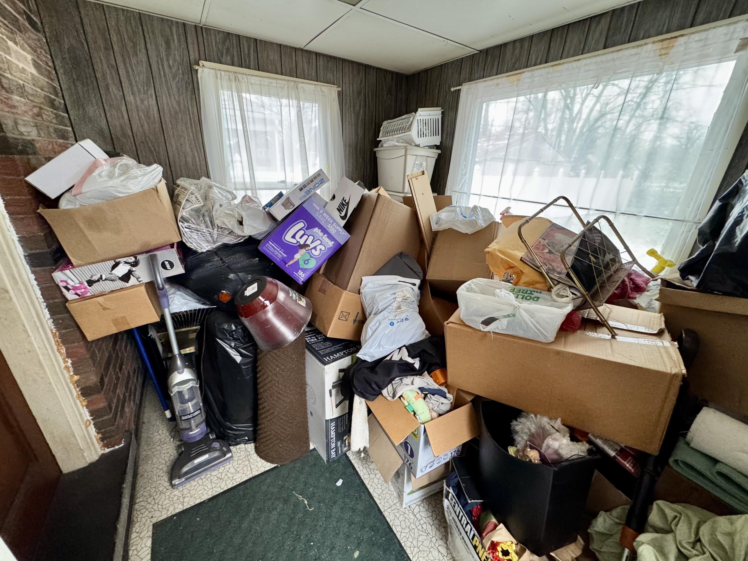 9922 Yorkshire Road Detroit, MI 48224 - Photo 10 of 15 IMG_9241