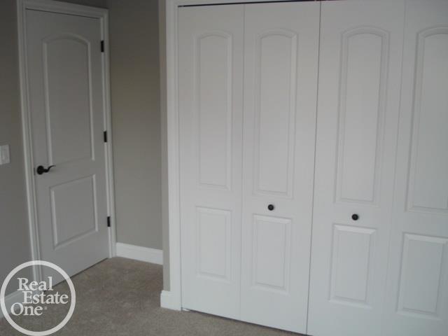 92 Muir Road Grosse Pointe Farms, MI 48236 - Photo 22 of 48
