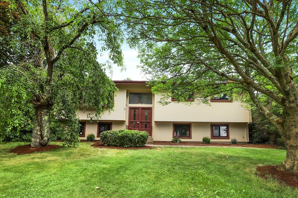 9 Old Farm Road Sharon, MA 02067 - Photo 1 of 1 Gallery Image 1