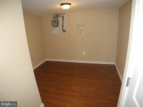 126 West Edgevale Road Baltimore, MD 21225 - Photo 24 of 29 Interior (General)