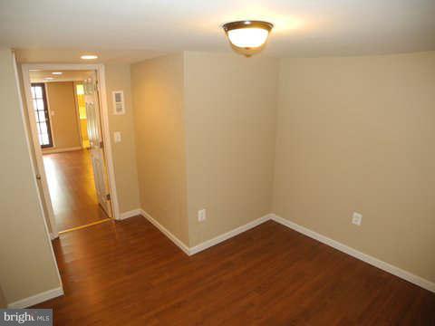 126 West Edgevale Road Baltimore, MD 21225 - Photo 25 of 29 Bedroom