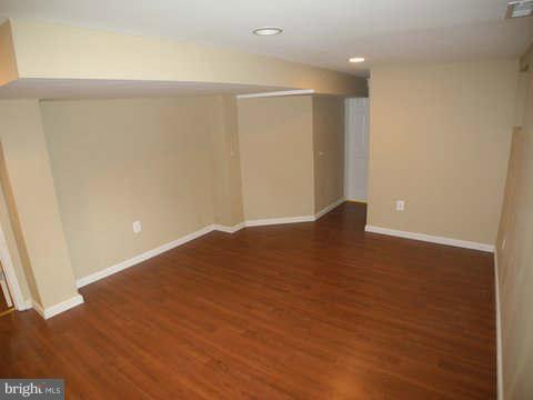 126 West Edgevale Road Baltimore, MD 21225 - Photo 26 of 29 Bedroom (Master)