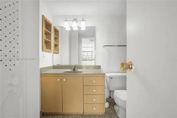 $2,250 | 20500 West Country Club Drive, Unit 607, Aventura, FL 33180