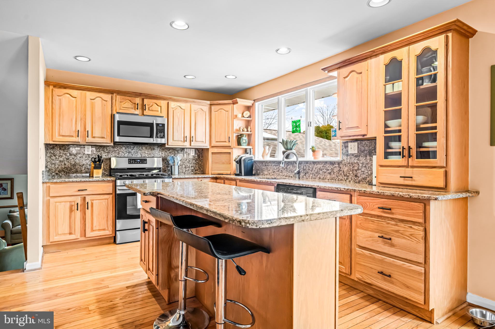 827 Hilltop Road Cinnaminson, NJ 08077 - Photo 15 of 45 Gallery Image 15