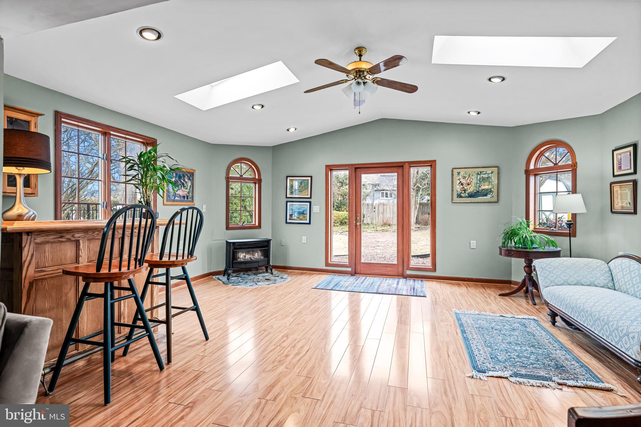 827 Hilltop Road Cinnaminson, NJ 08077 - Photo 23 of 45 Gallery Image 23