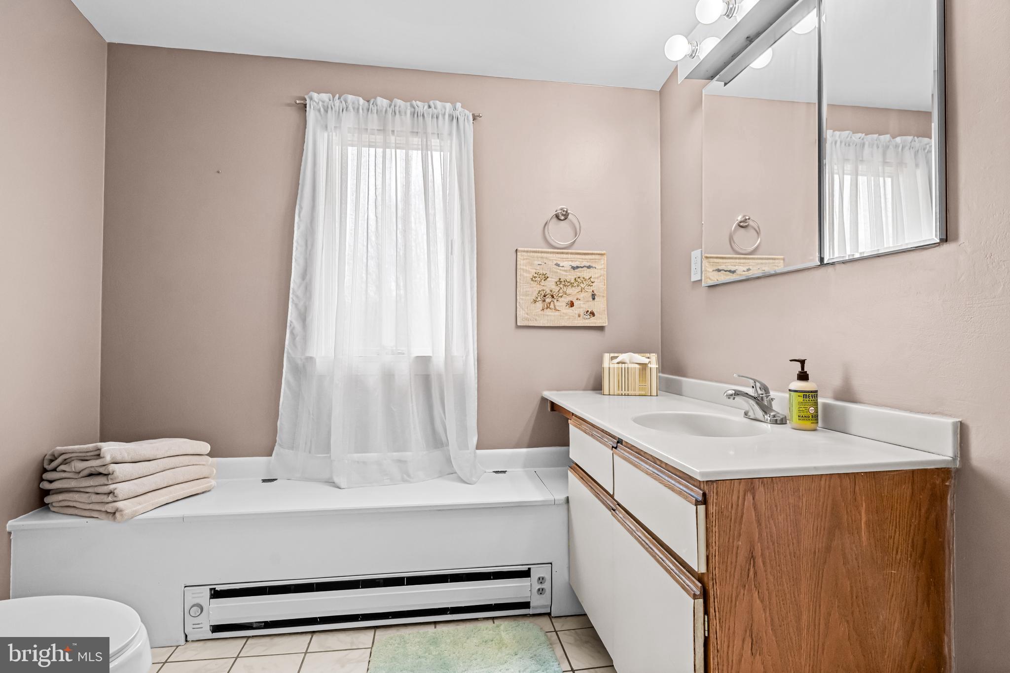827 Hilltop Road Cinnaminson, NJ 08077 - Photo 38 of 45 Gallery Image 38
