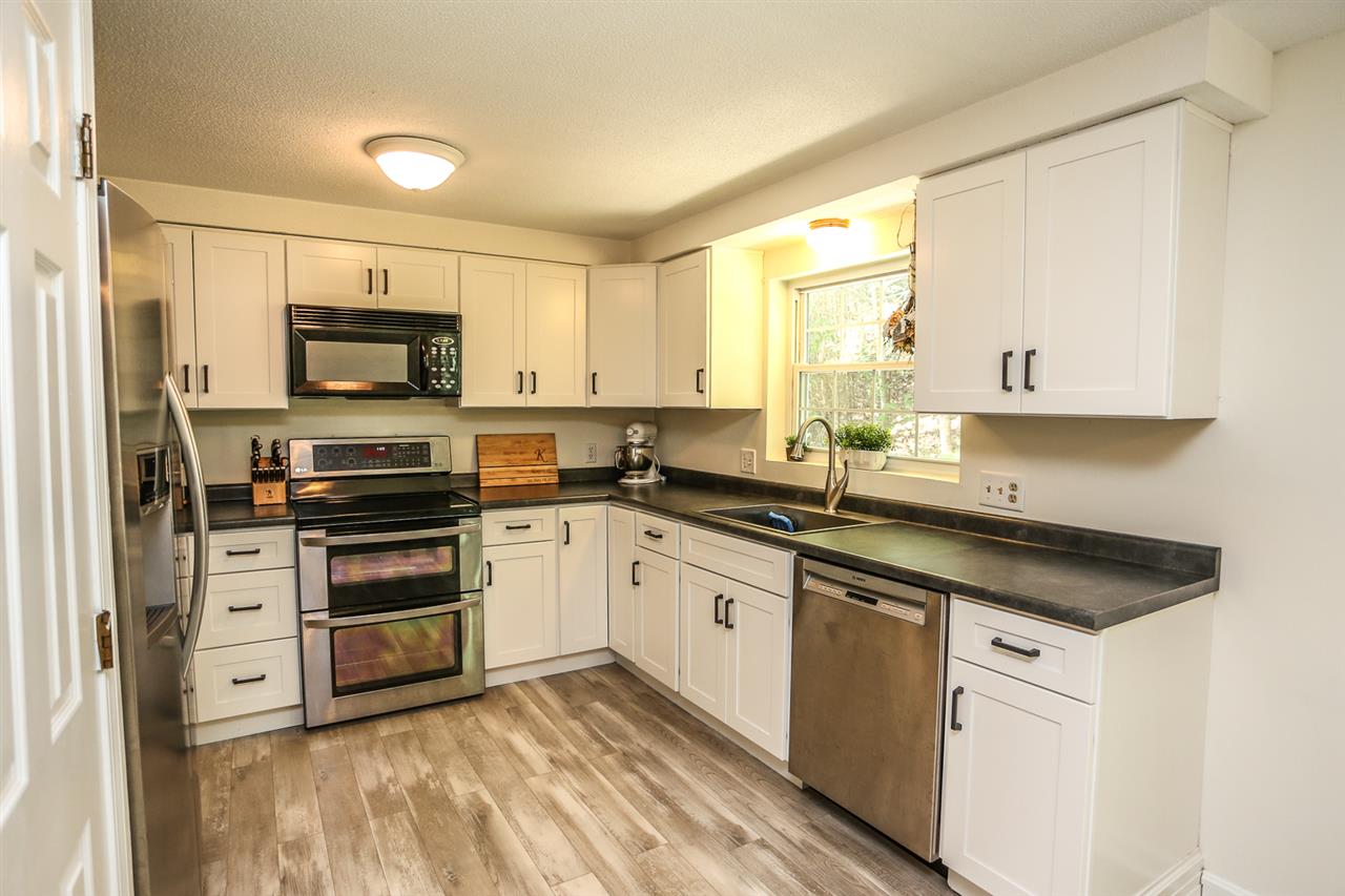 85 East Ridge Road, Unit B3 Merrimack, NH 03054 - Photo 7 of 32