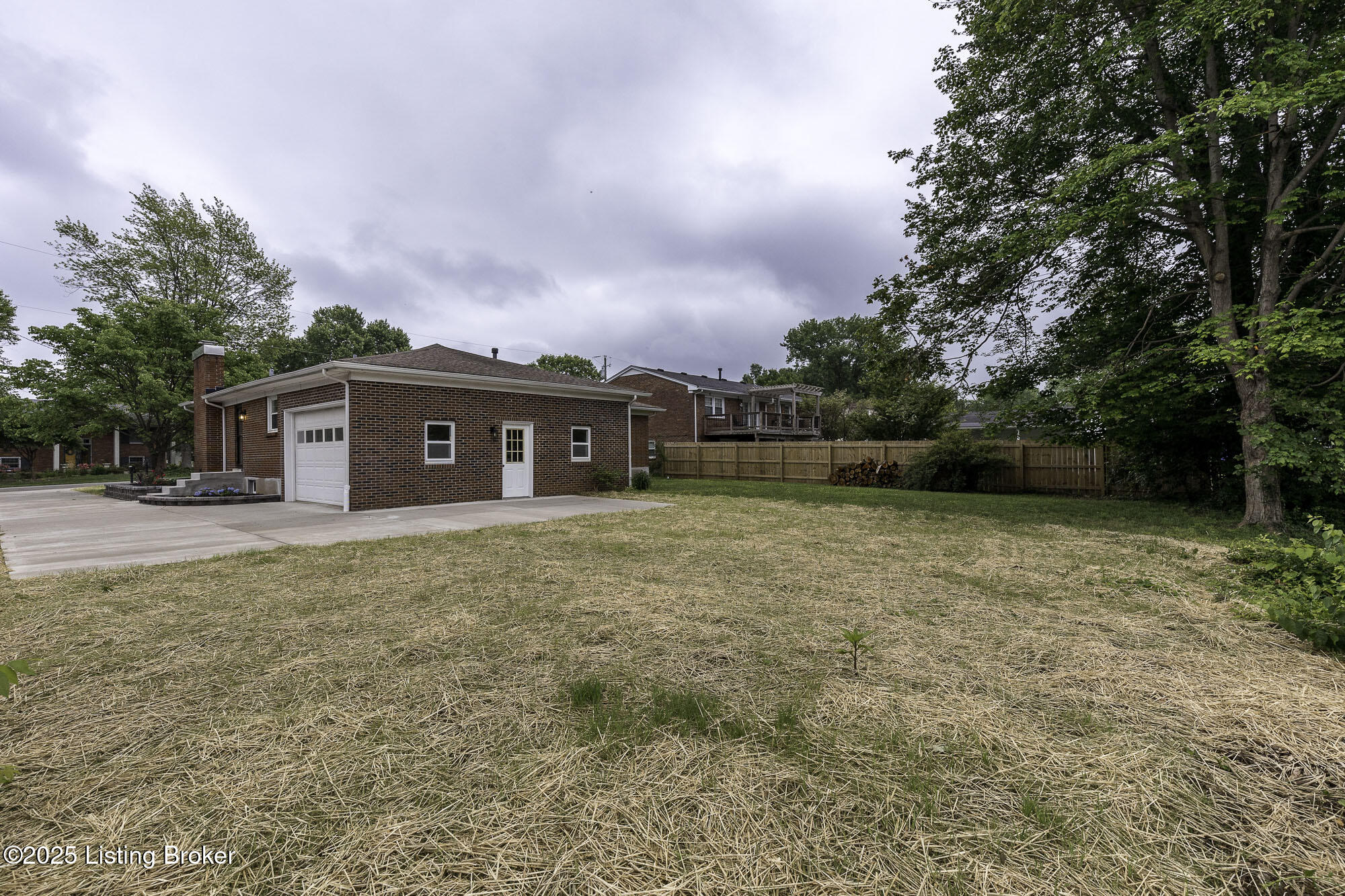 6512 Ridge Cliff Road Louisville, KY 40228 - Photo 41 of 51 Ridge038