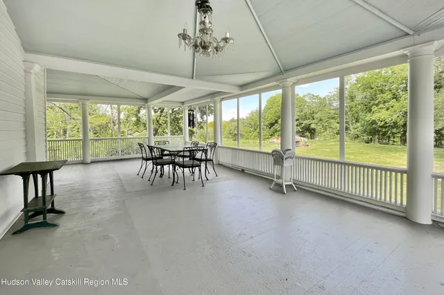 $1,900,000 | 55 Leggett Road, Stone Ridge, NY 12484