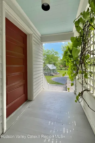 $1,900,000 | 55 Leggett Road, Stone Ridge, NY 12484