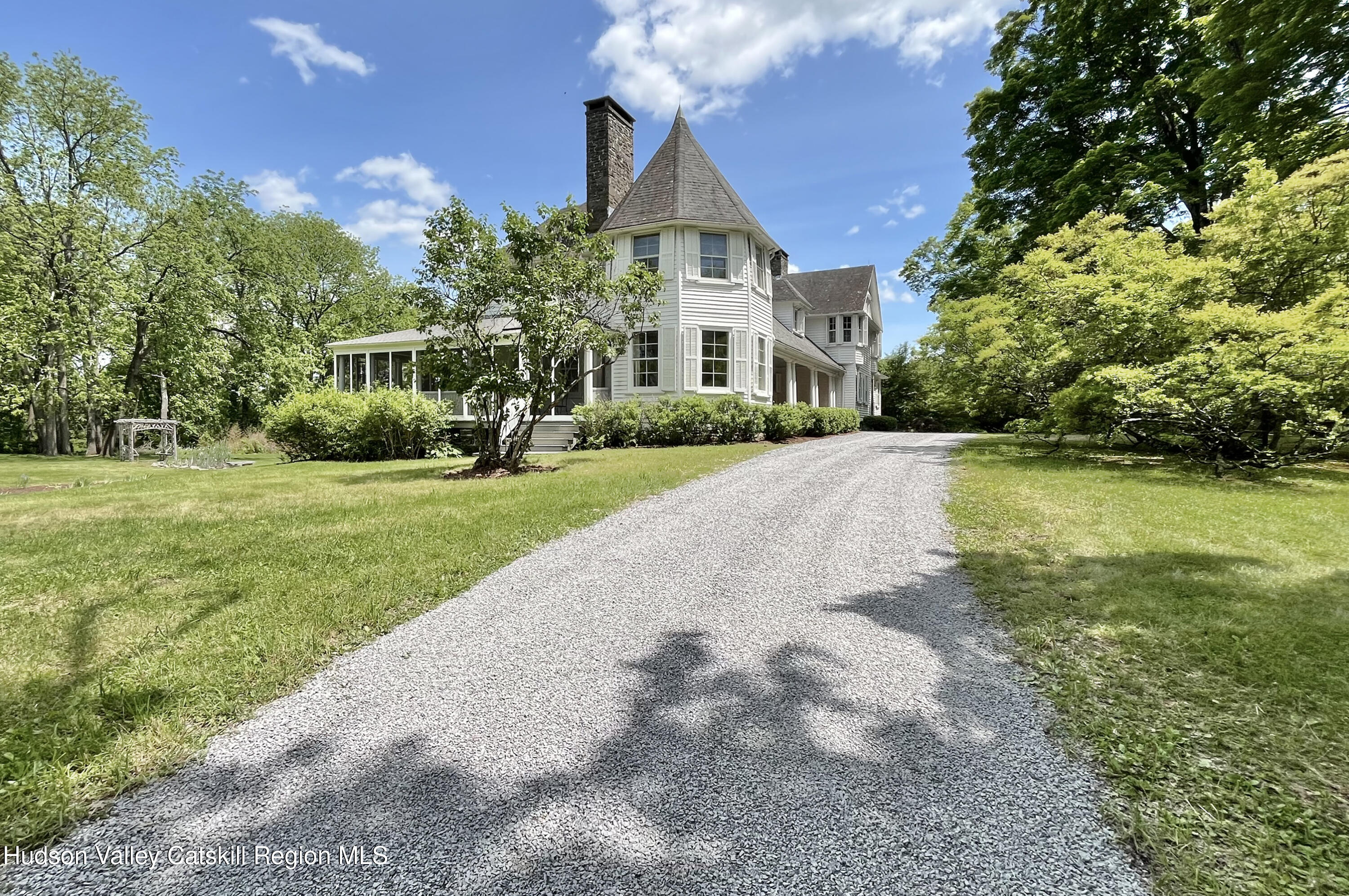 55 Leggett Road Stone Ridge, NY 12484 - Photo 4 of 44 11