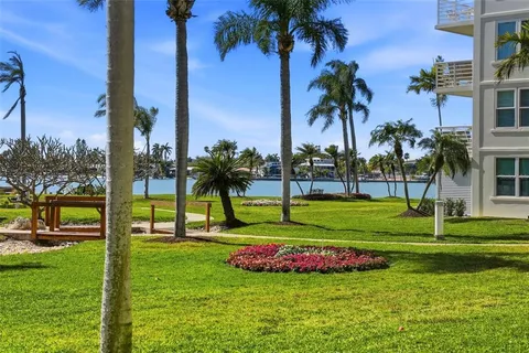 $495,000 | 6021 Bahia Del Mar Circle, Unit 137, St. Petersburg, FL 33715
