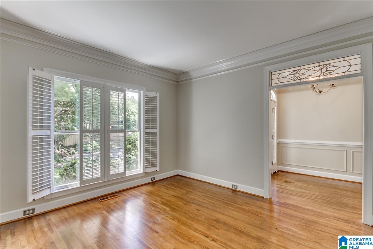 711 Zelda Place Birmingham, AL 35209 - Photo 5 of 41