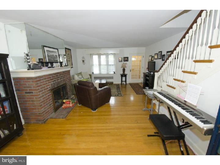 911 East Darby Road Havertown, PA 19083 - Photo 3 of 15 Gallery Image 3