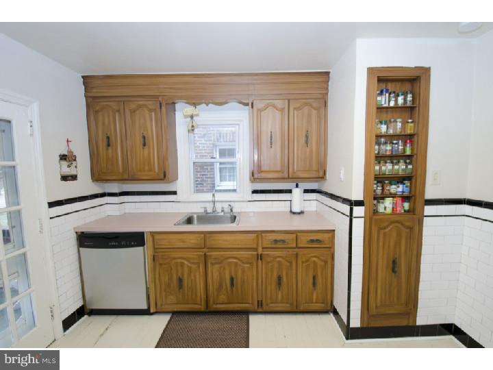 911 East Darby Road Havertown, PA 19083 - Photo 6 of 15 Gallery Image 6