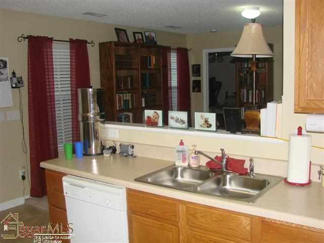164 Wickersham Way Easley, SC 29642 - Photo 6 of 15 Gallery Image 6
