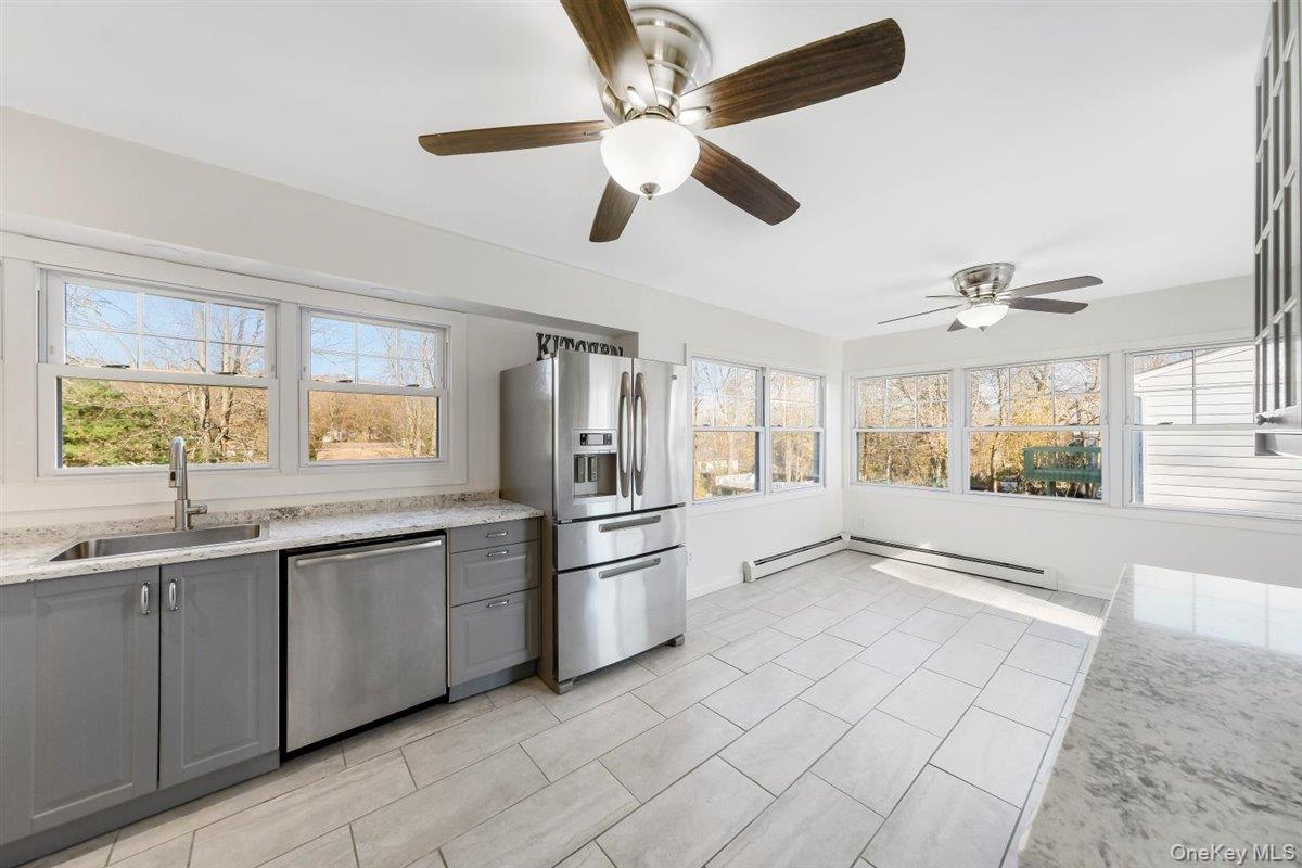 22 Quaker Hill Road Monroe, NY 10950 - Photo 7 of 36