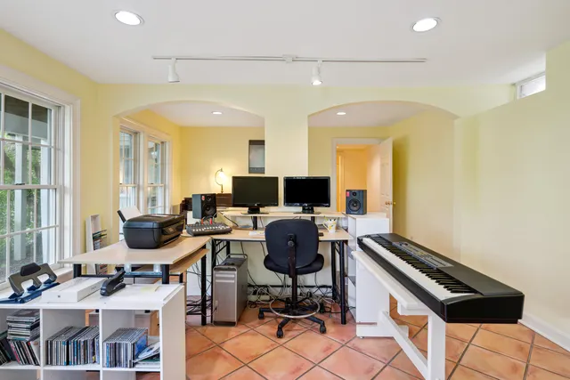 $1,295,000 | 16 Church Street, Woodstock, VT 05091