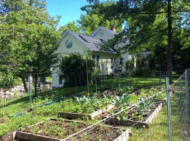 $1,295,000 | 16 Church Street, Woodstock, VT 05091