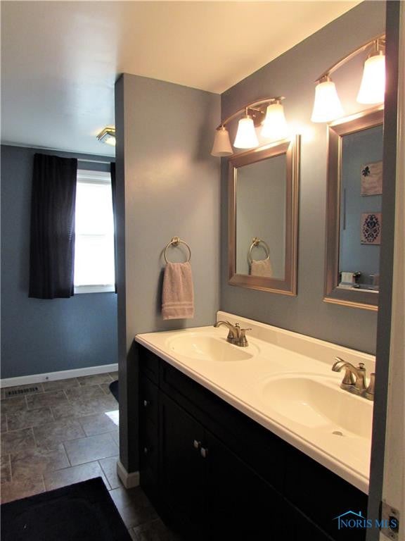 205 Mallard Road Perrysburg, OH 43551 - Photo 6 of 16 Gallery Image 6