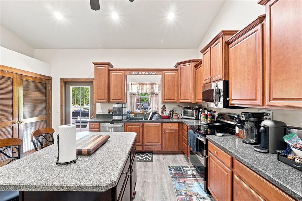 806 Bayhead Road Osteen, FL 32764 - Photo 14 of 34 Gallery Image 14