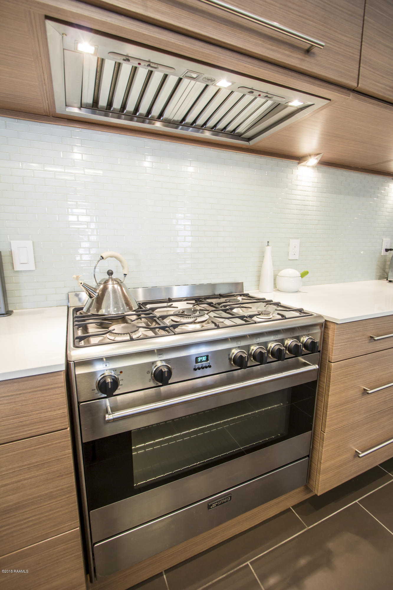 700 Harbor Road Youngsville, LA 70592 - Photo 8 of 43 3 kitchen 3