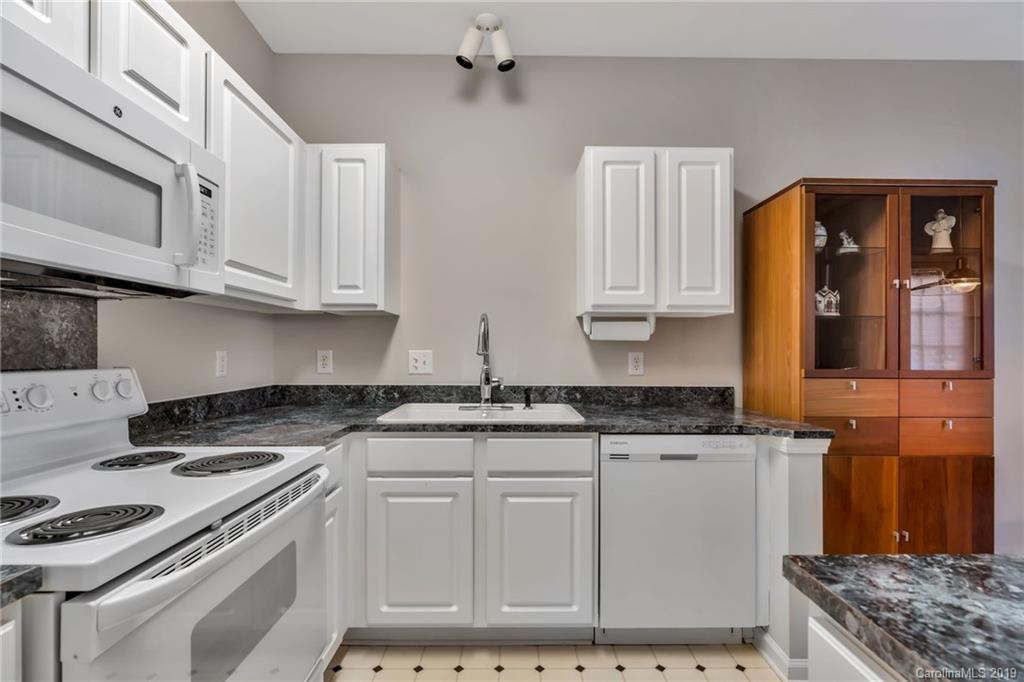 2035 Lennox Square Road, Unit 9 Charlotte, NC 28210 - Photo 15 of 36 Gallery Image 15