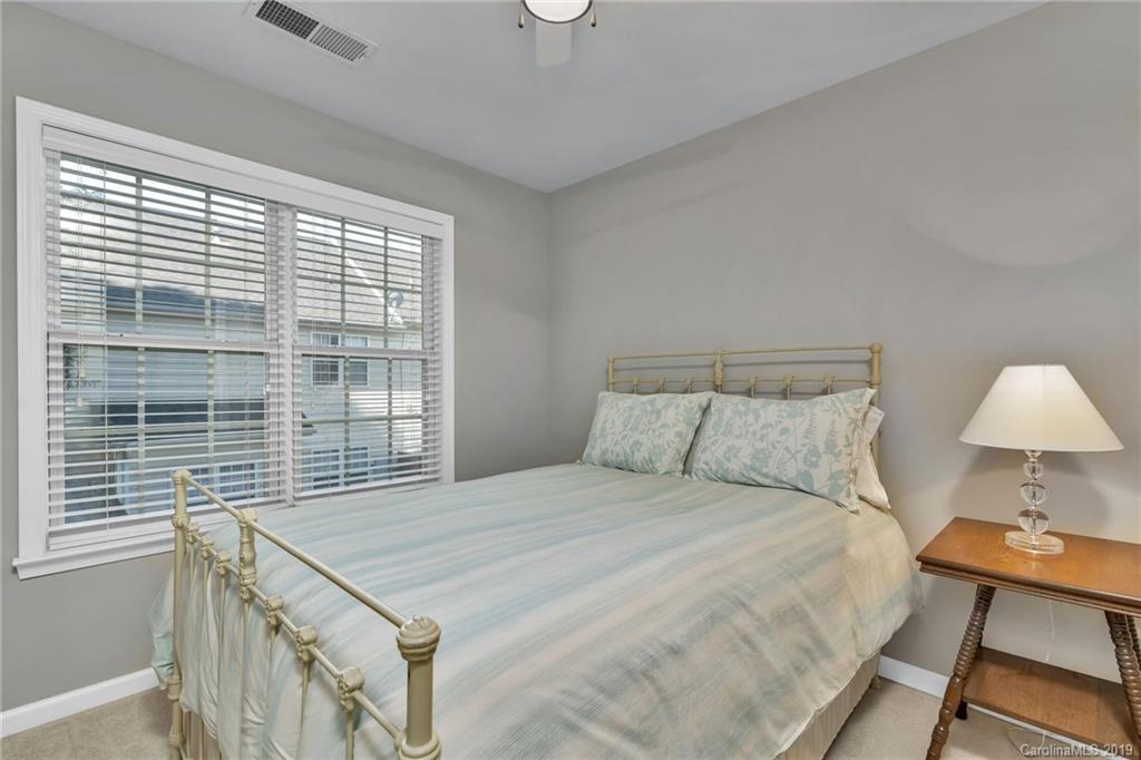 2035 Lennox Square Road, Unit 9 Charlotte, NC 28210 - Photo 27 of 36 Gallery Image 27