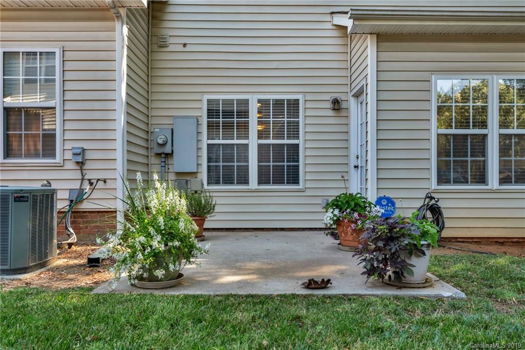 2035 Lennox Square Road, Unit 9 Charlotte, NC 28210 - Photo 31 of 36 Gallery Image 31