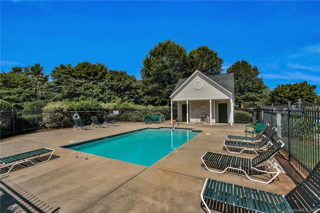 2035 Lennox Square Road, Unit 9 Charlotte, NC 28210 - Photo 36 of 36 Gallery Image 36
