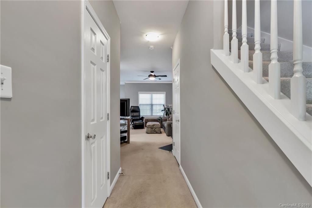 2035 Lennox Square Road, Unit 9 Charlotte, NC 28210 - Photo 6 of 36 Gallery Image 6
