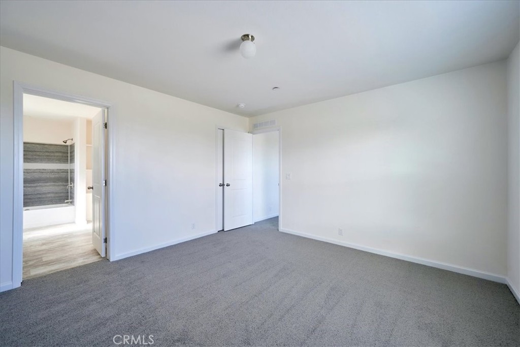5430 Luna Road Phelan, CA 92371 - Photo 22 of 34 a view of an empty room