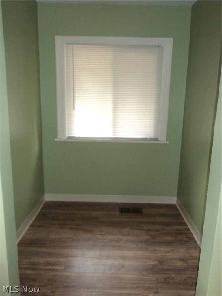 Breakfast nook in kitchen