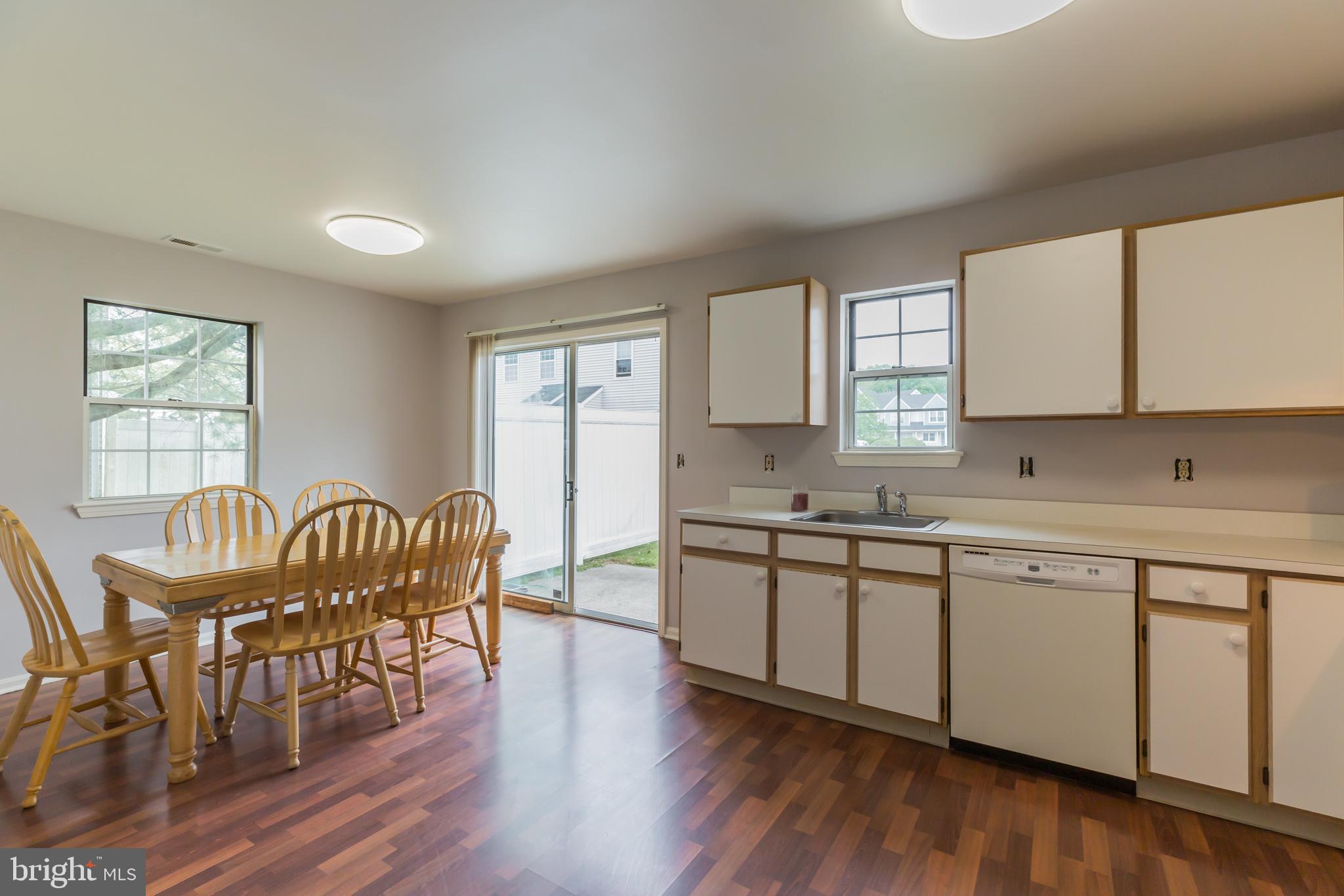 713 Rutland Court Sewell, NJ 08080 - Photo 10 of 30 Gallery Image 10