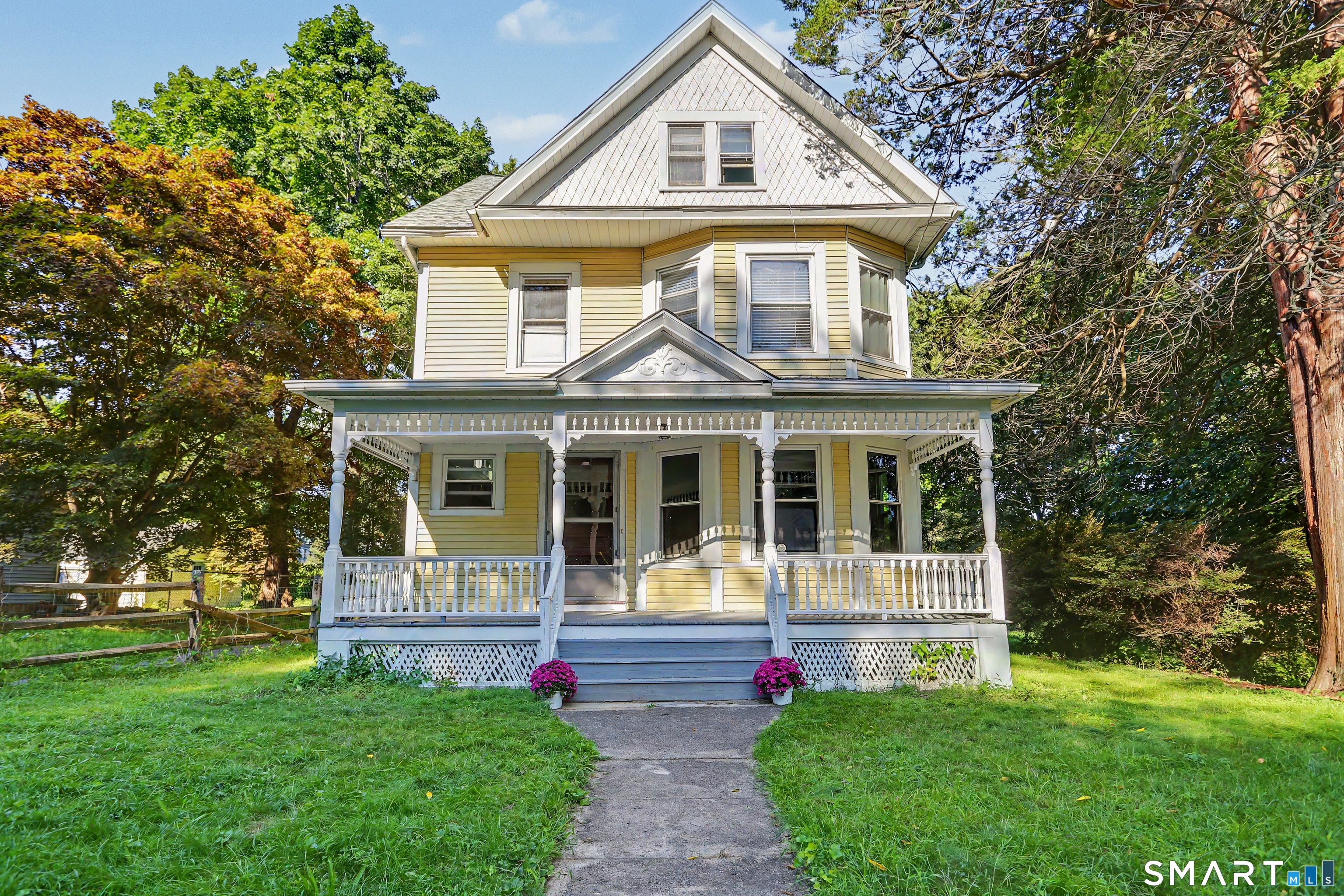 1908 Stratfield Road Fairfield, CT 06825 - Photo 1 of 40 Gallery Image 1