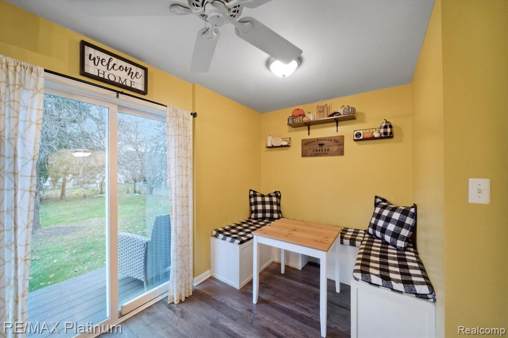 624 Riddle Street Howell, MI 48843 - Photo 8 of 27